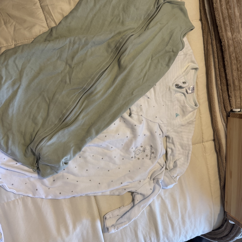 Green and White Baby Sleep Sacks